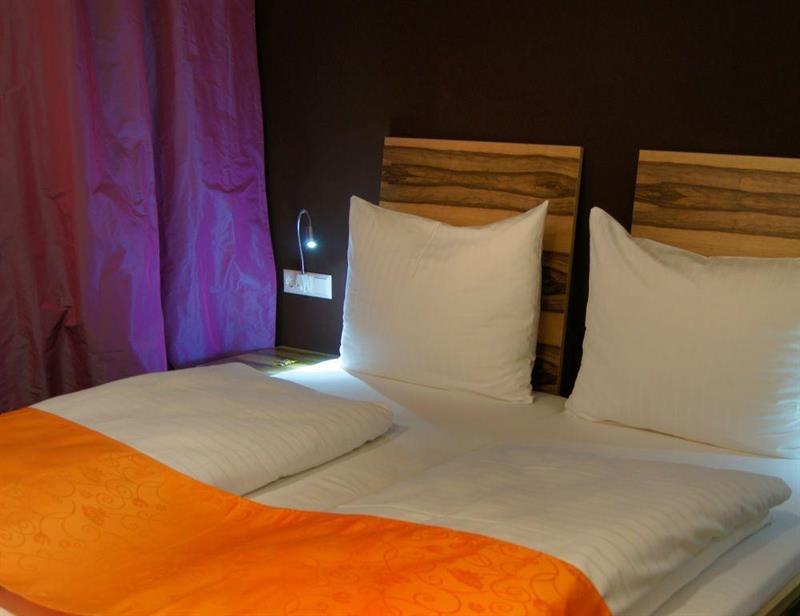 Hotel Amh Airport-messe-hotel Stuttgart Filderstadt