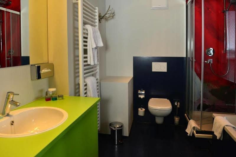 Hotel Amh Airport-messe-hotel Stuttgart Filderstadt