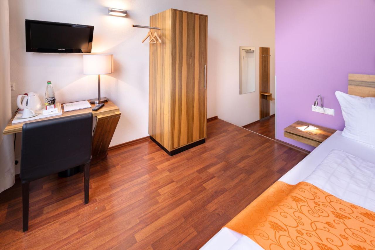 Hotel Amh Airport-messe-hotel Stuttgart