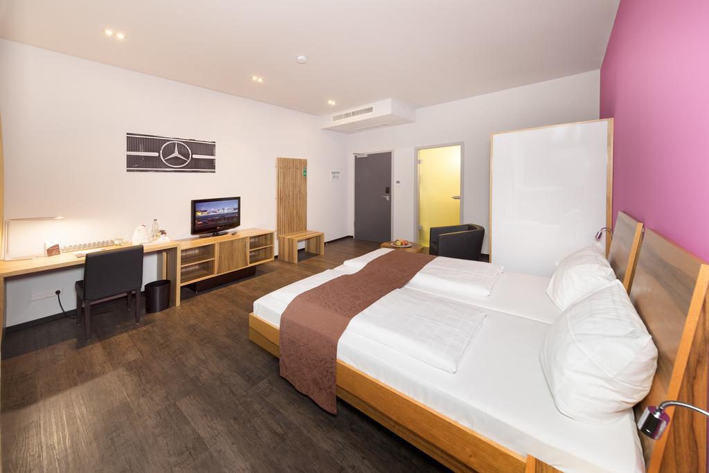 Amh Airport-messe-hotel Stuttgart 3*