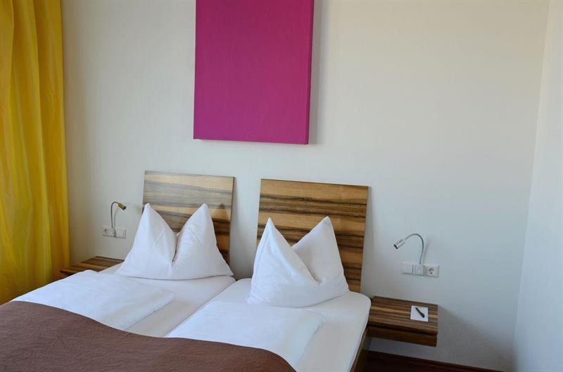 Amh Airport-messe-hotel Stuttgart Hotel Filderstadt