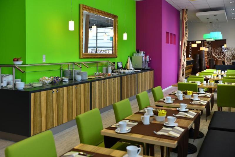 Hotel Amh Airport-messe-hotel Stuttgart Filderstadt
